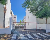 Resale - apartment - Estepona - Valle Romano