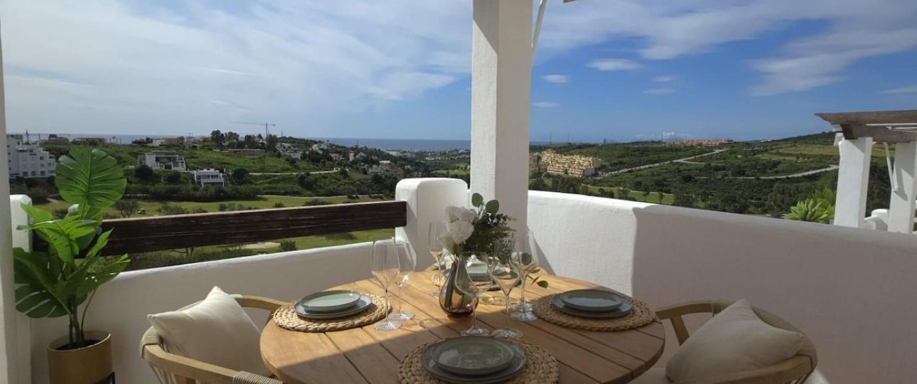 Resale - apartment - Estepona - Valle Romano