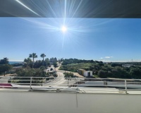 Resale - apartment - Estepona - Valle Romano
