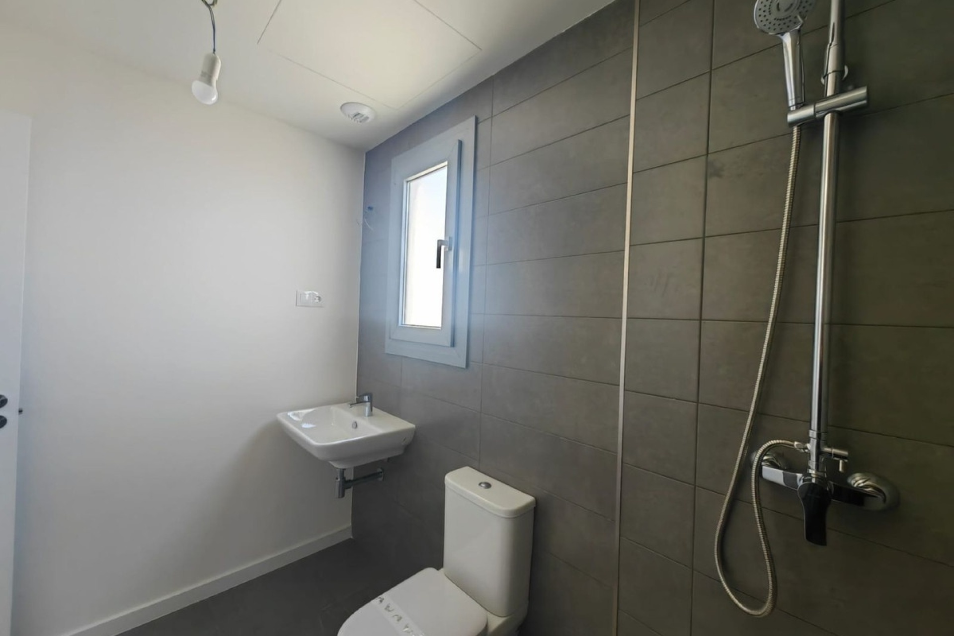 Resale - apartment - Estepona - Valle Romano
