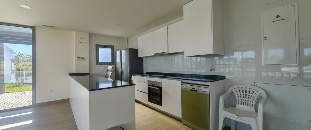 Resale - apartment - Estepona - Valle Romano
