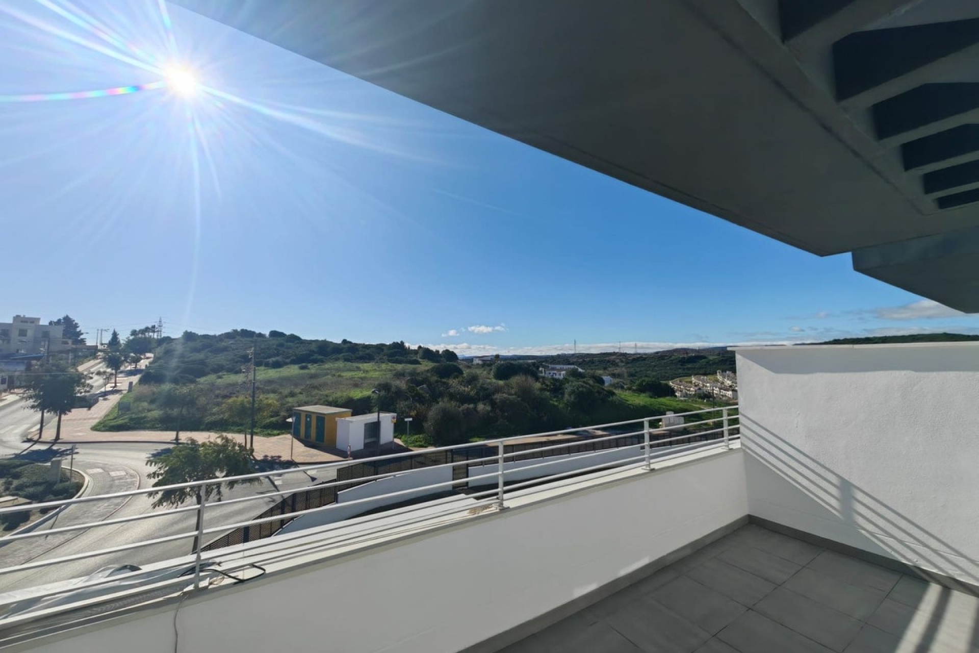 Resale - apartment - Estepona - Valle Romano