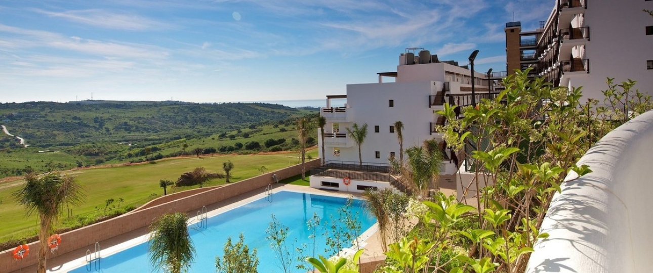 Resale - apartment - Estepona - Valle Romano