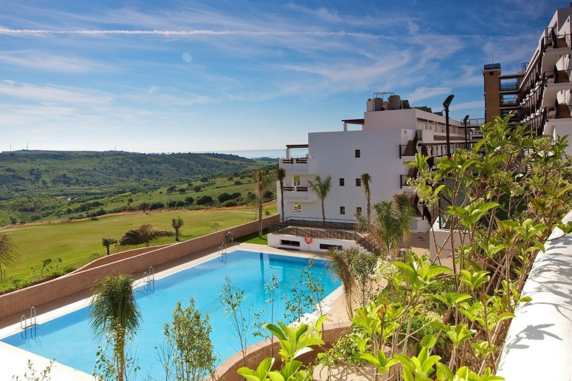 Resale - apartment - Estepona - Valle Romano