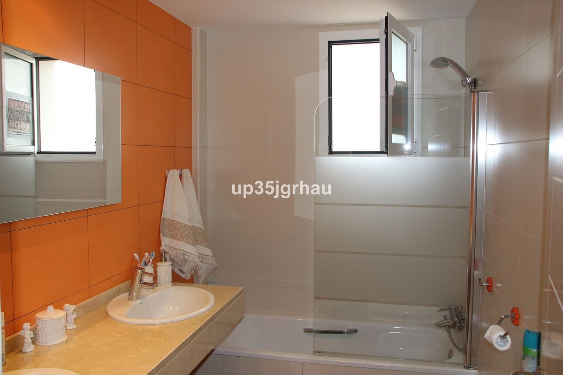 Resale - apartment - Estepona - Valle Romano
