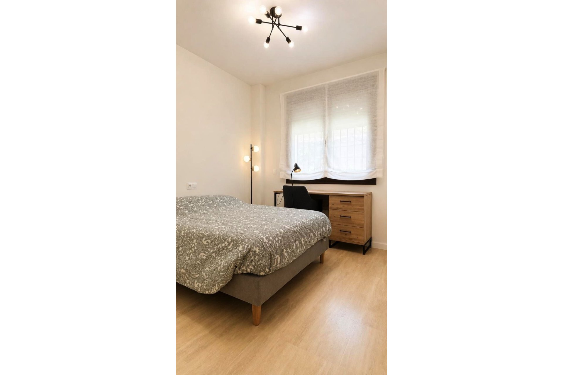 Resale - apartment - Estepona - Valle Romano