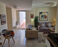 Resale - apartment - Estepona - Valle Romano