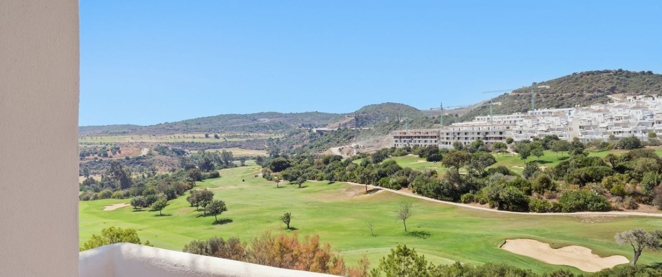 Resale - apartment - Estepona - Valle Romano
