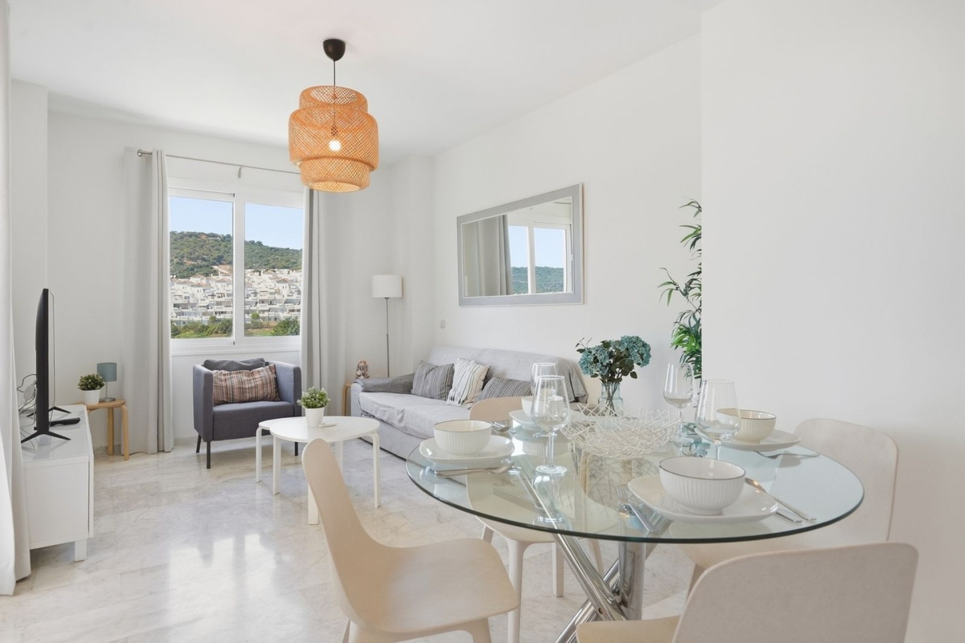 Resale - apartment - Estepona - Valle Romano