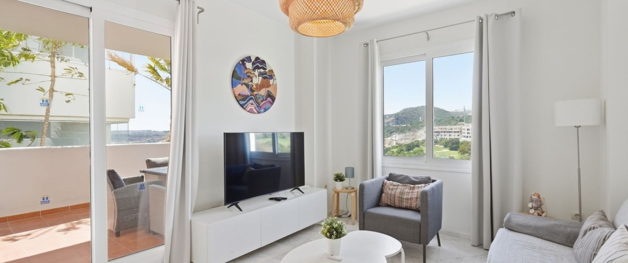 Resale - apartment - Estepona - Valle Romano