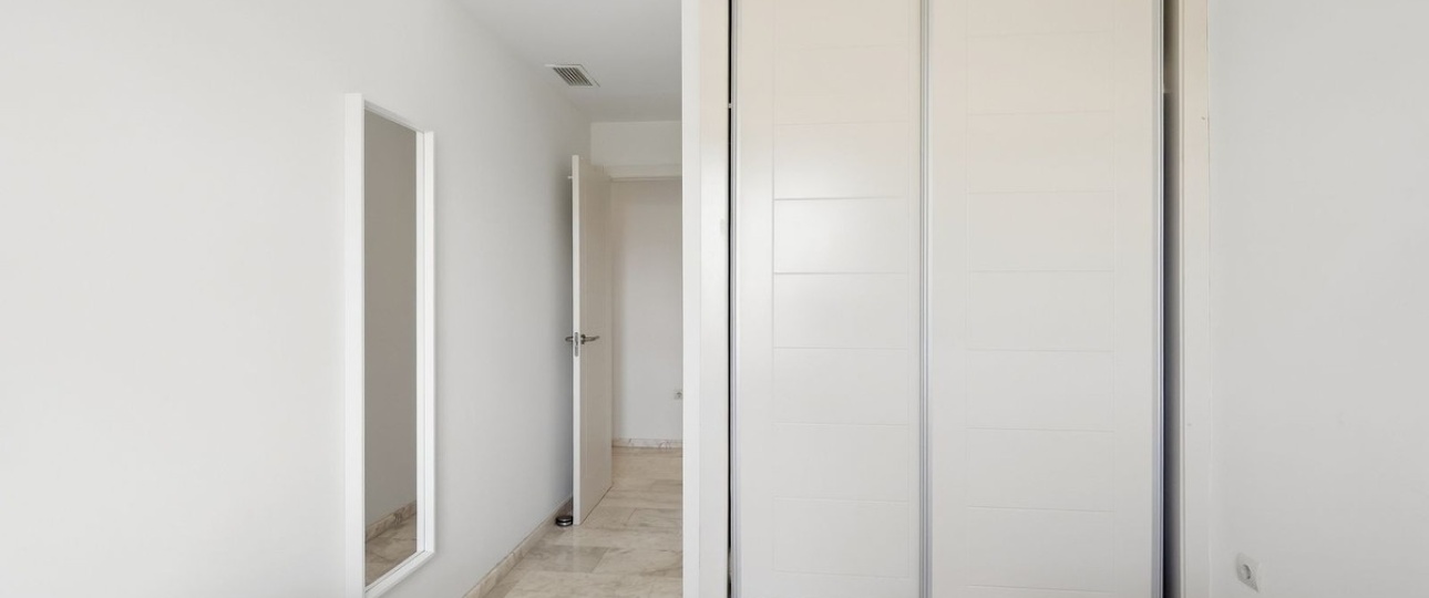 Resale - apartment - Estepona - Valle Romano
