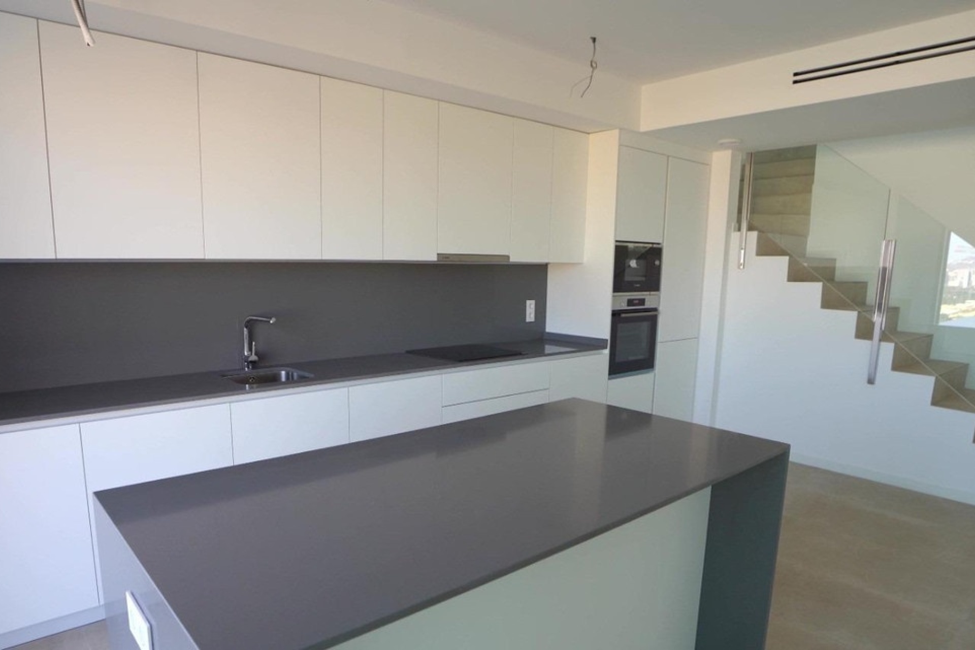 Resale - apartment - Finestrat