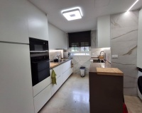 Resale - apartment - Finestrat