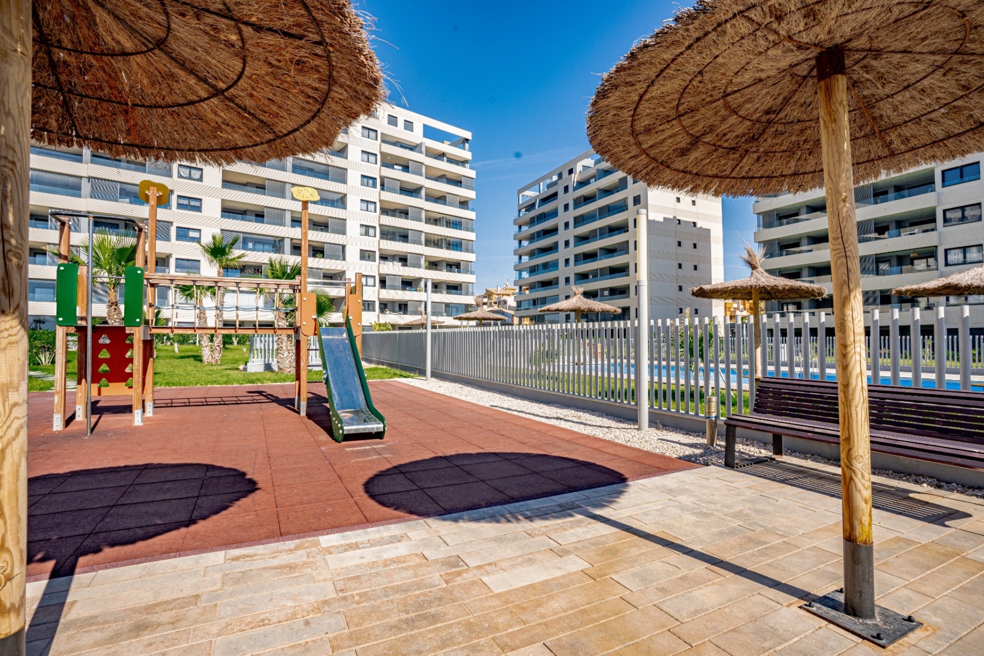 Resale - Apartment / flat - Orihuela Costa - Punta Prima