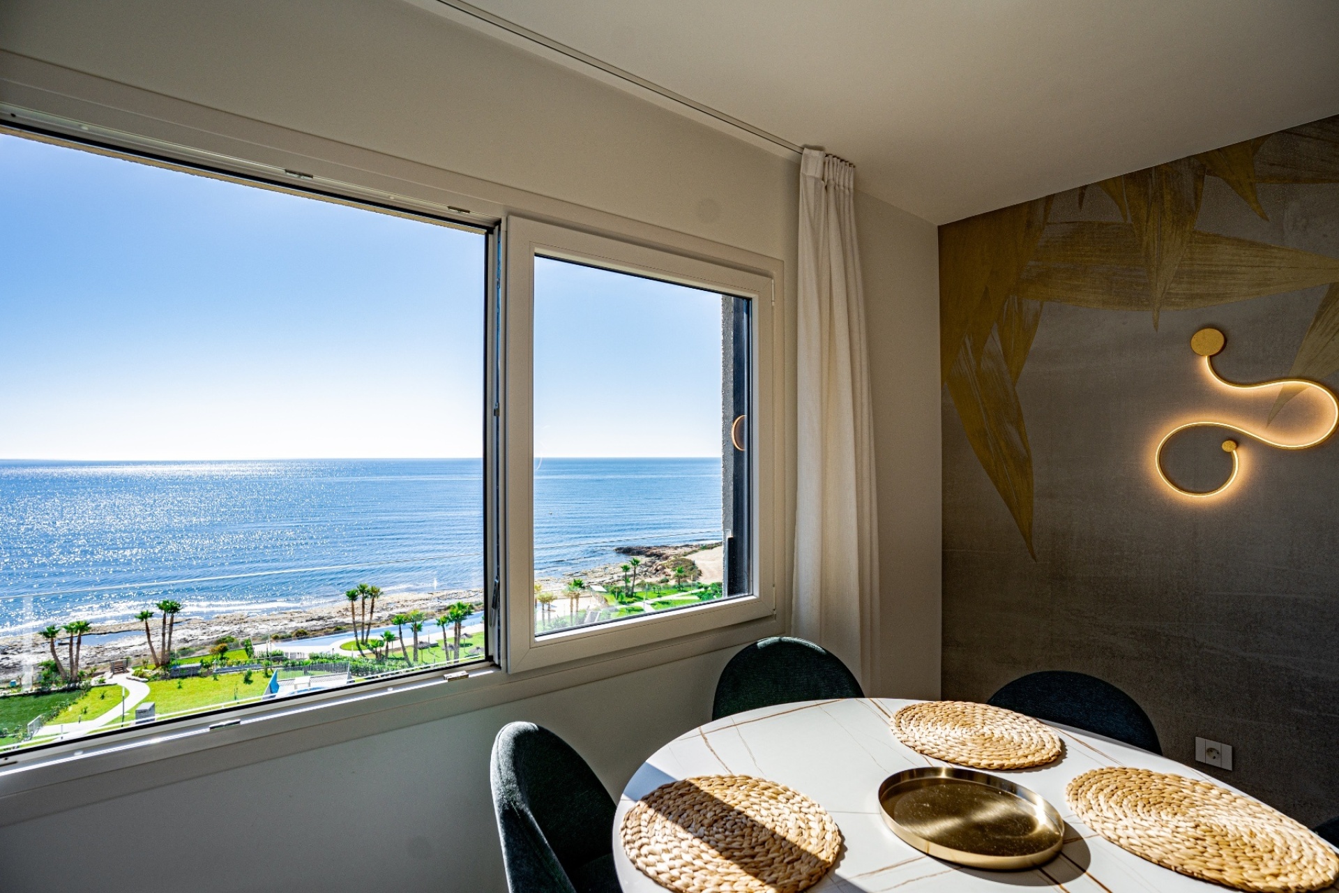 Resale - Apartment / flat - Orihuela Costa - Punta Prima