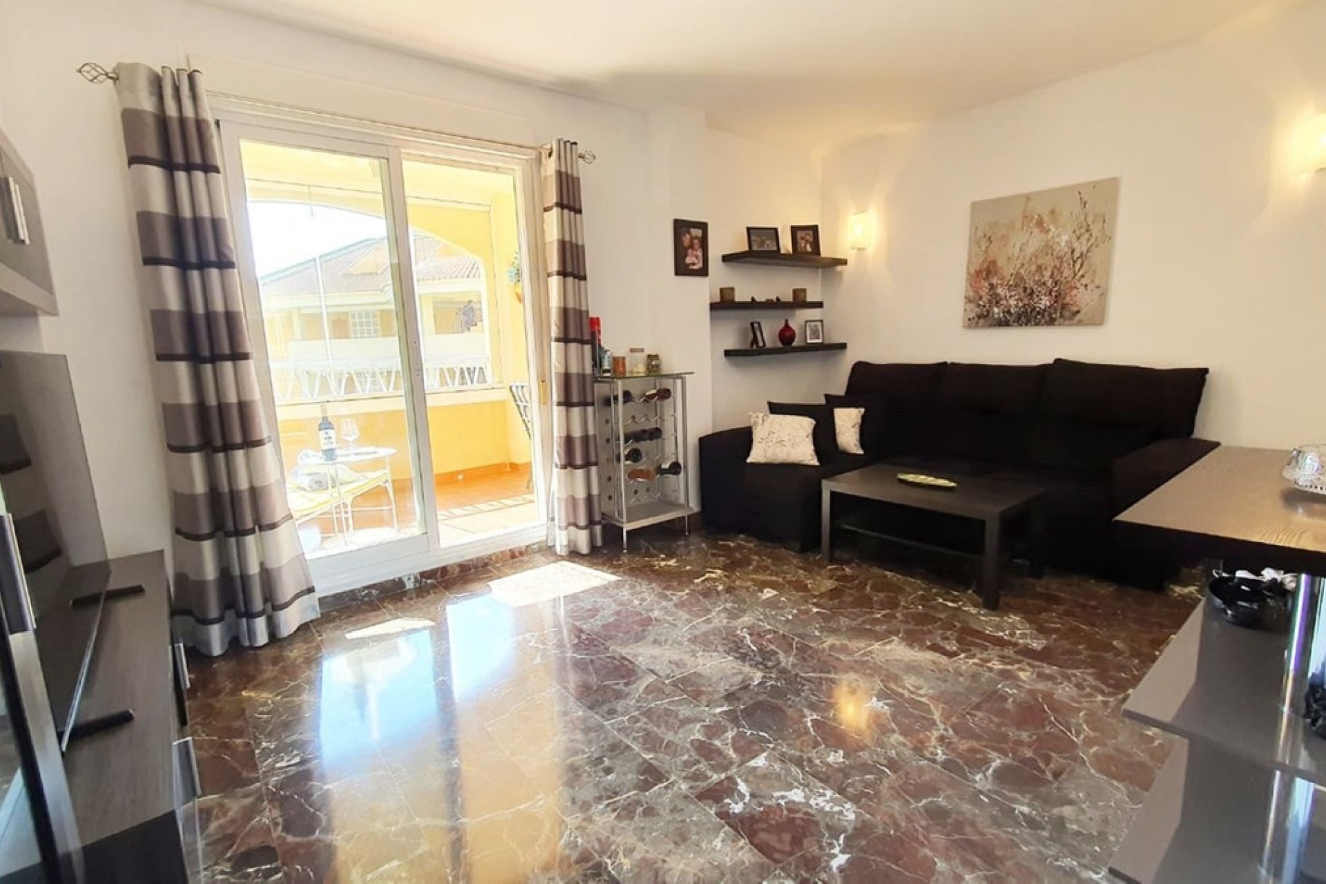 Resale - apartment - Fuengirola - Carvajal