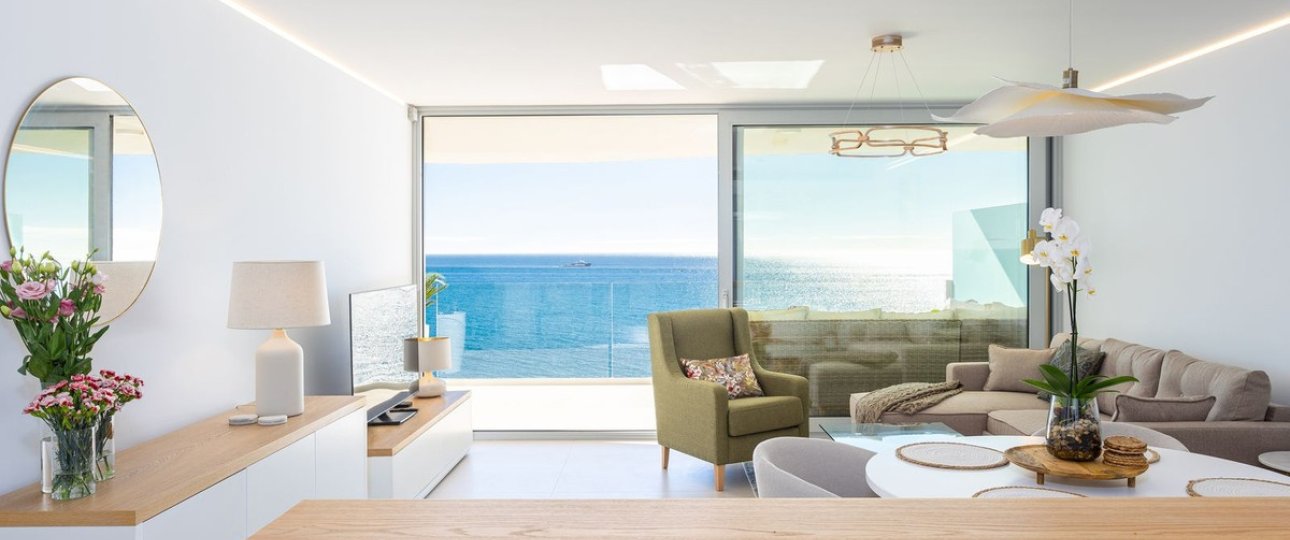 Resale - apartment - Fuengirola - Carvajal