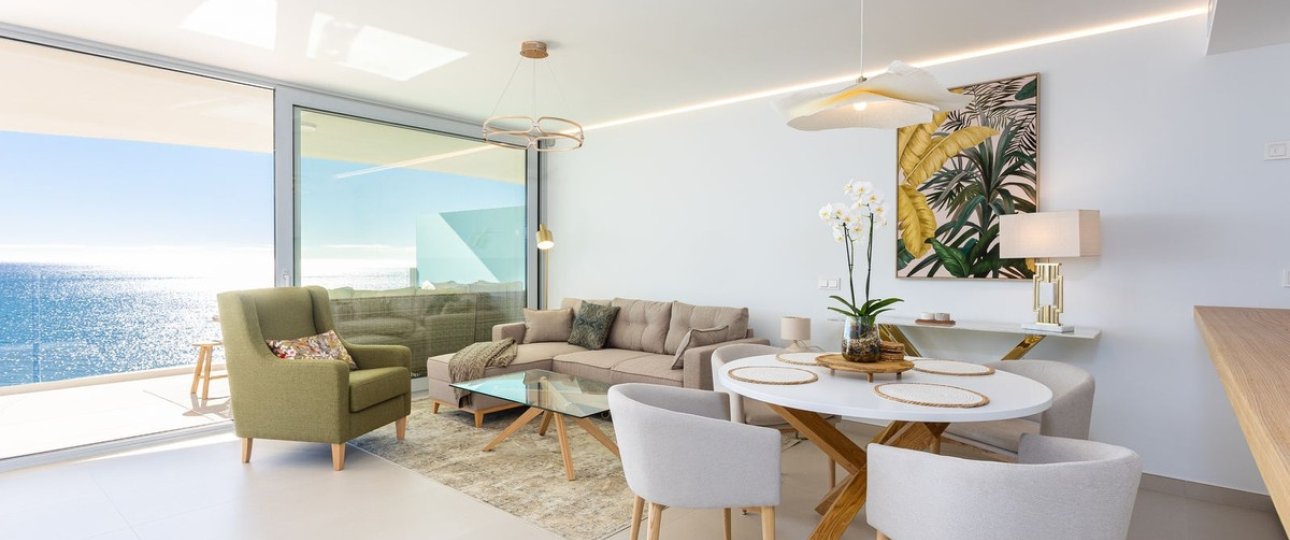 Resale - apartment - Fuengirola - Carvajal