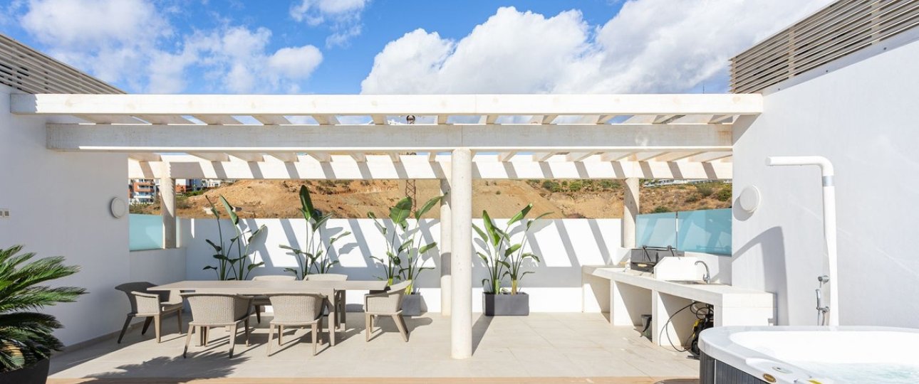 Resale - apartment - Fuengirola - Carvajal