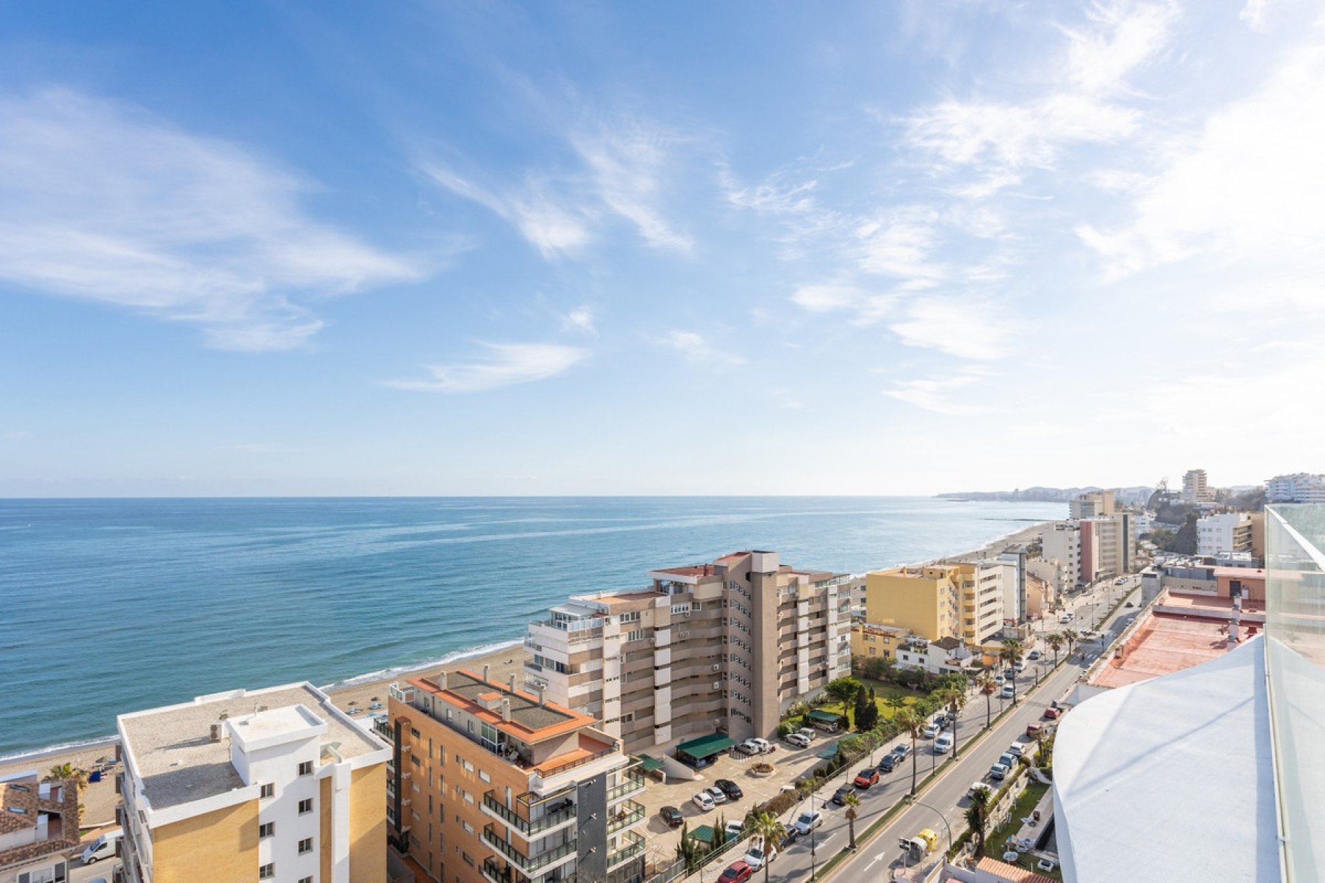 Resale - apartment - Fuengirola - Carvajal