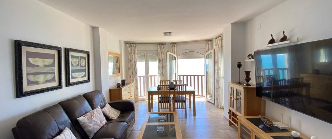 Resale - apartment - Fuengirola - Carvajal