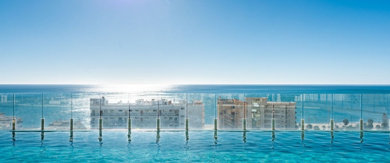 Resale - apartment - Fuengirola - Carvajal