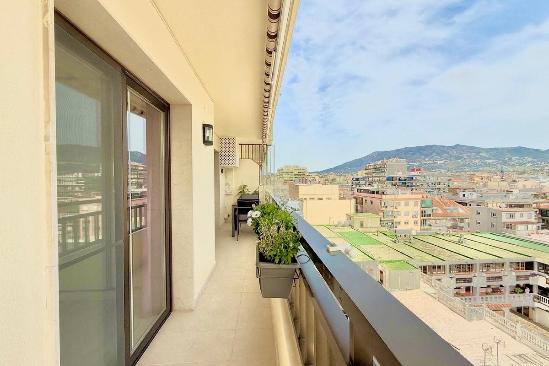 Resale - apartment - Fuengirola - Fuengirola Centro