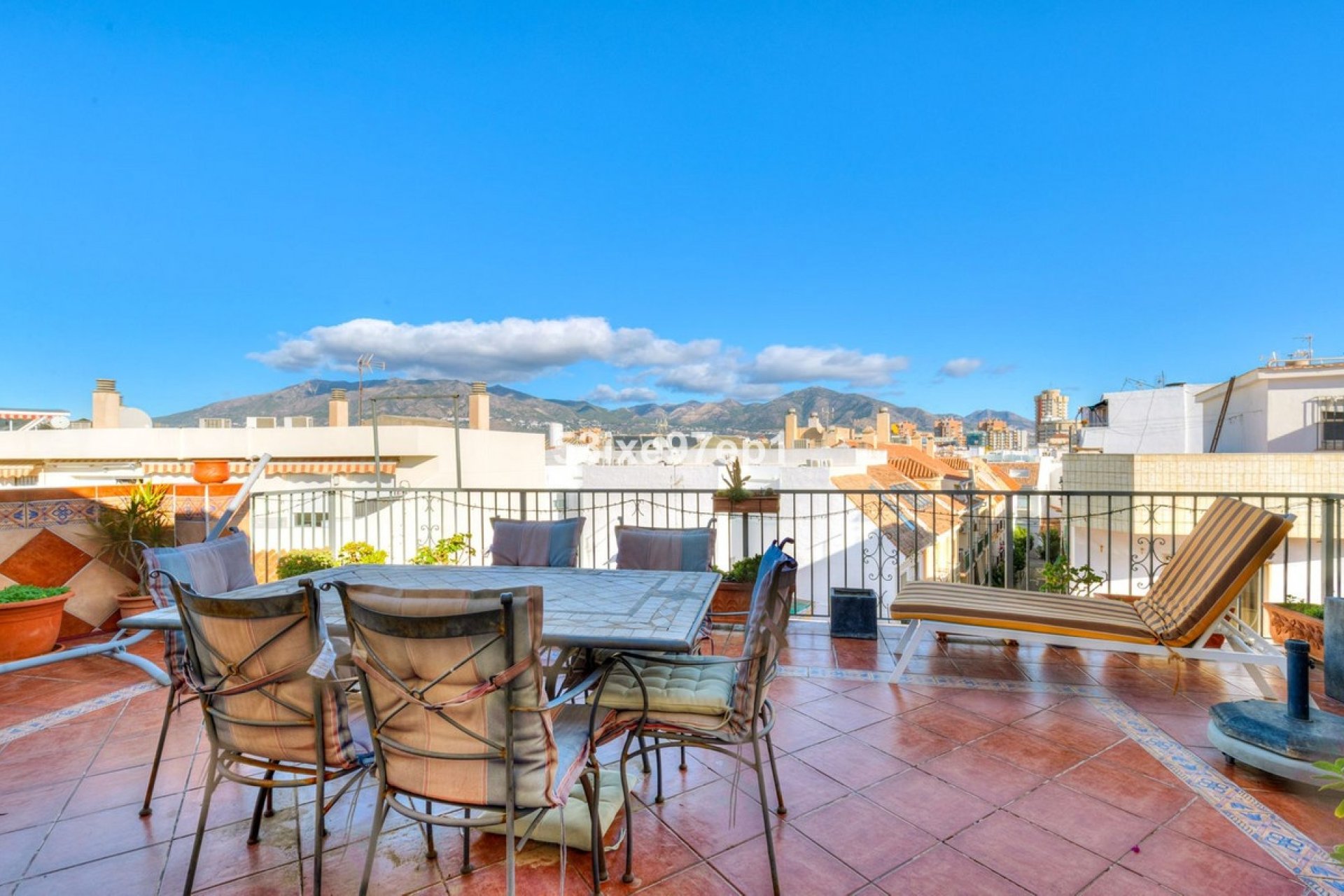 Resale - apartment - Fuengirola - Fuengirola Centro