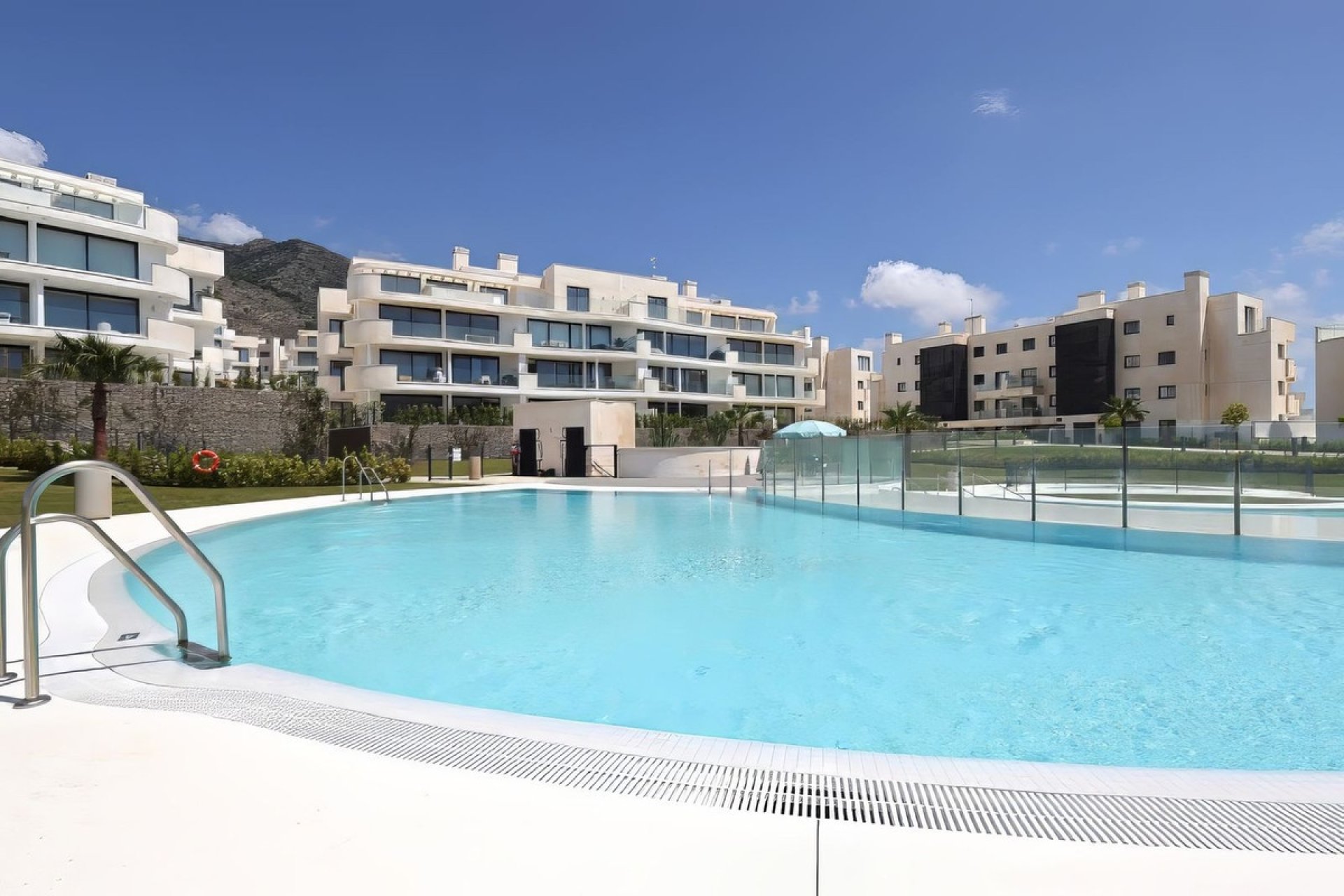 Resale - apartment - Fuengirola - Fuengirola Centro