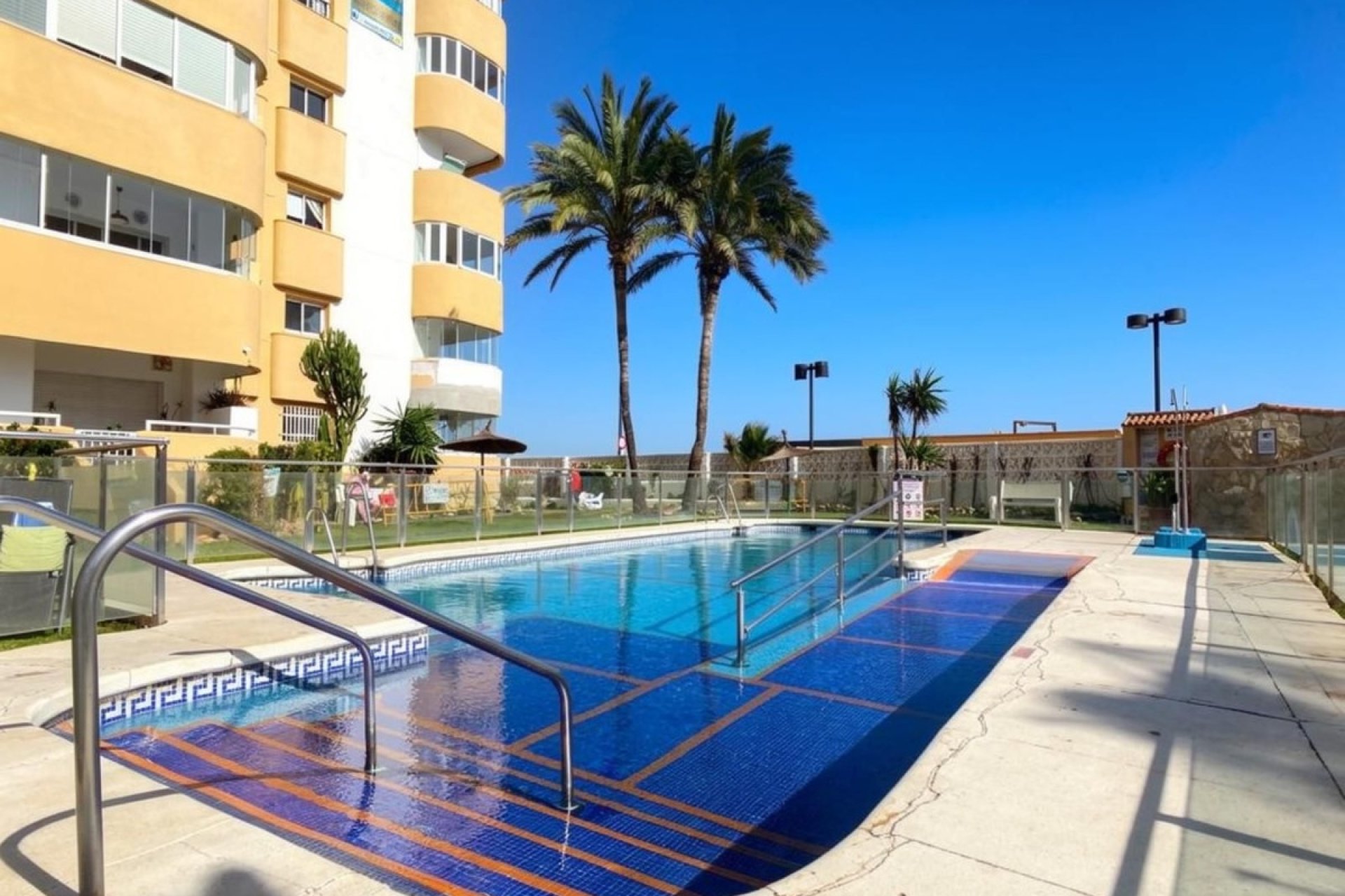 Resale - apartment - Fuengirola - Fuengirola Centro
