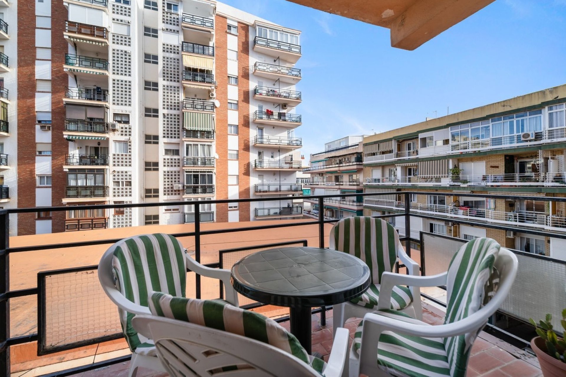 Resale - apartment - Fuengirola - Fuengirola Centro