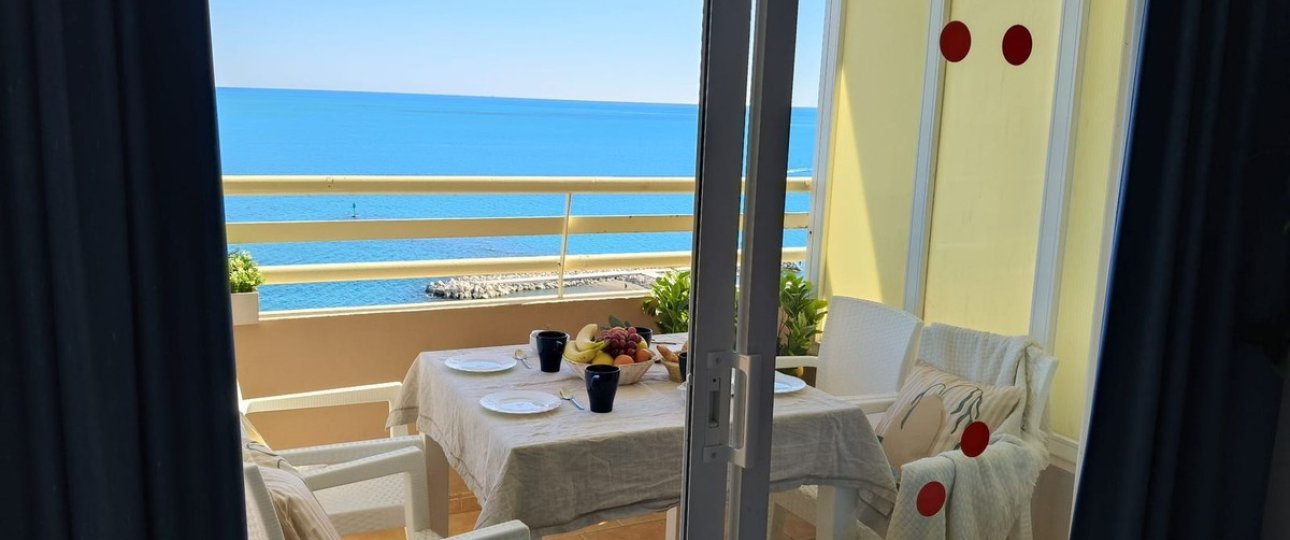 Resale - apartment - Fuengirola - Fuengirola Centro