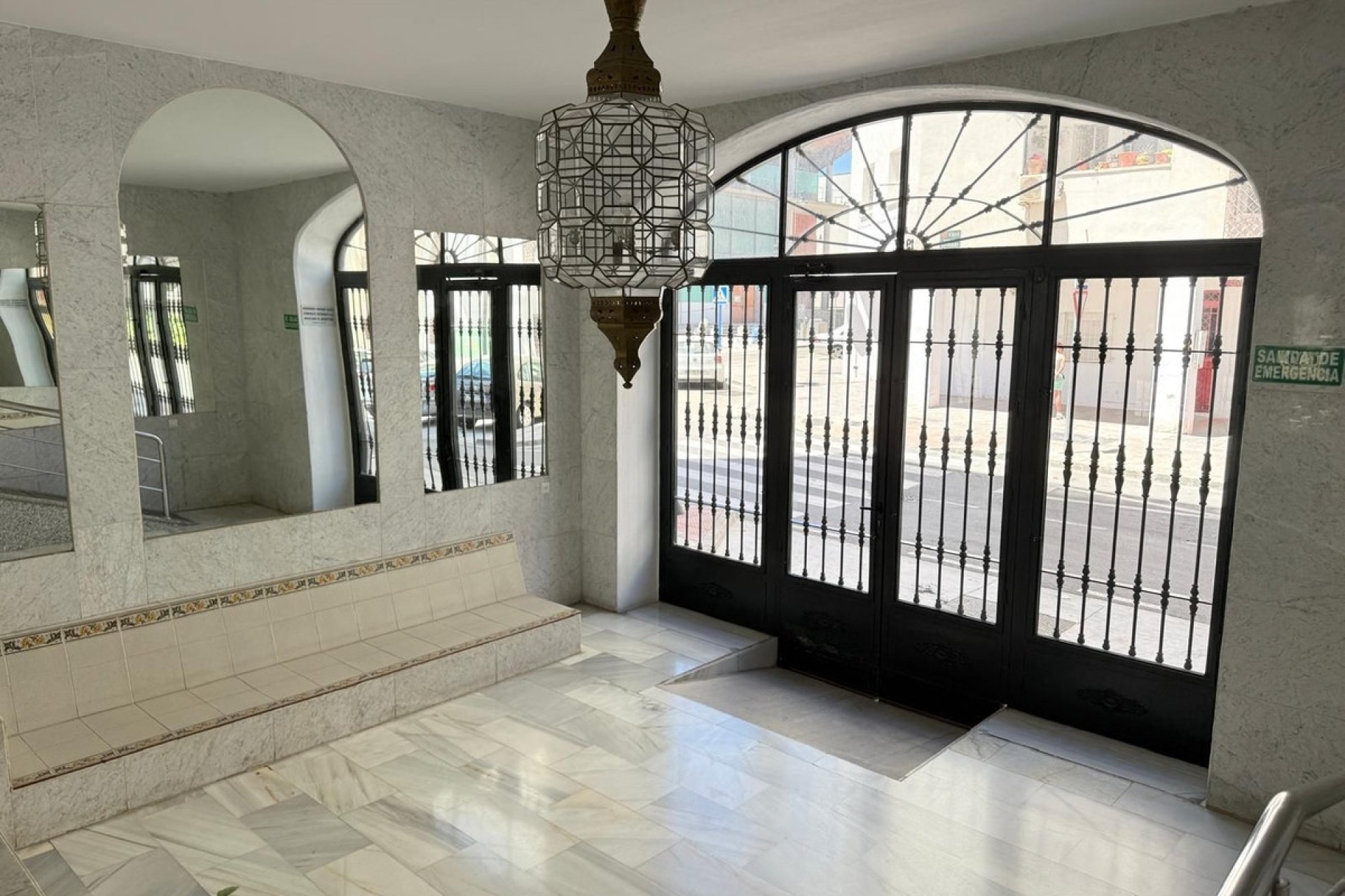 Resale - apartment - Fuengirola - Fuengirola Centro