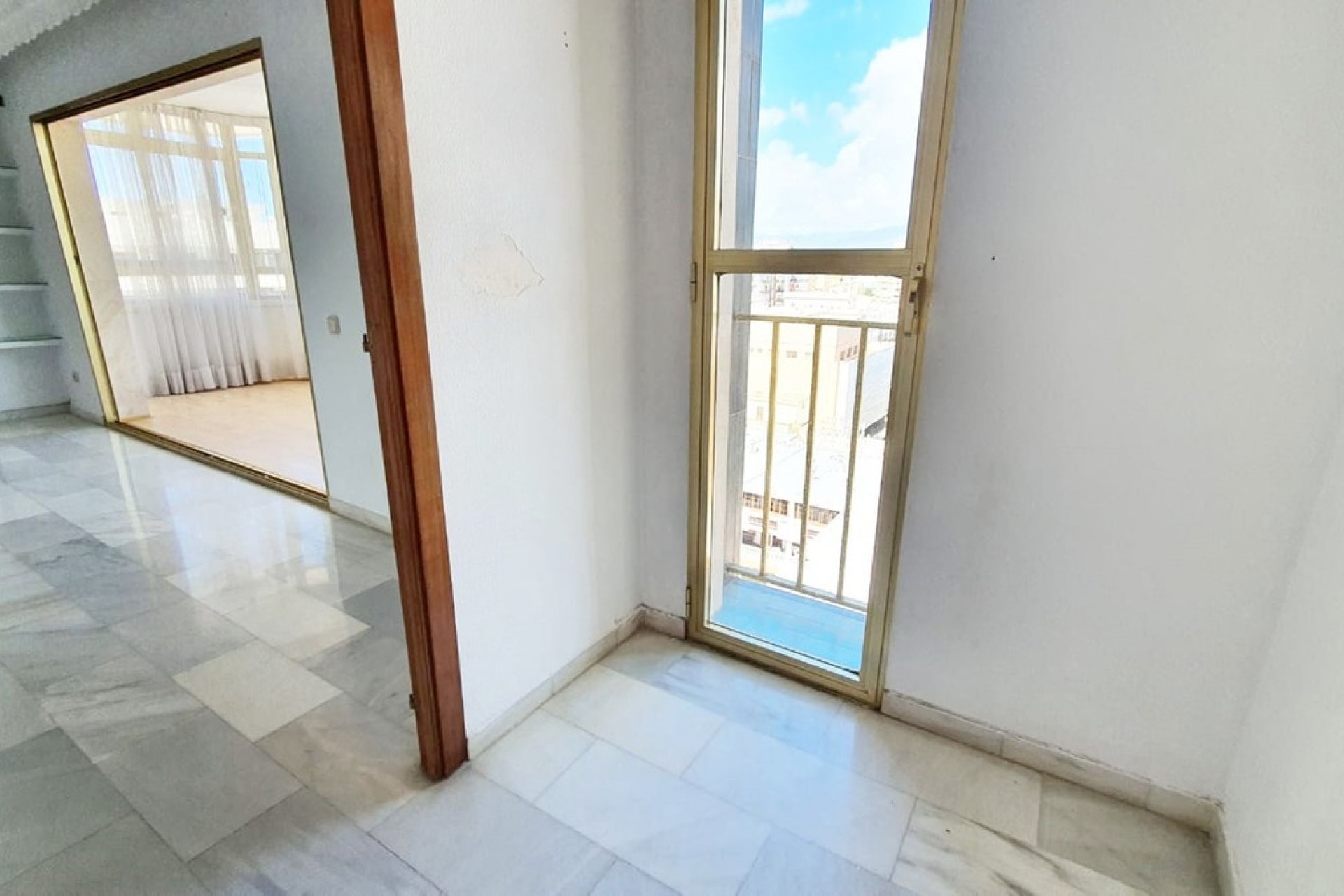 Resale - apartment - Fuengirola - Fuengirola Centro