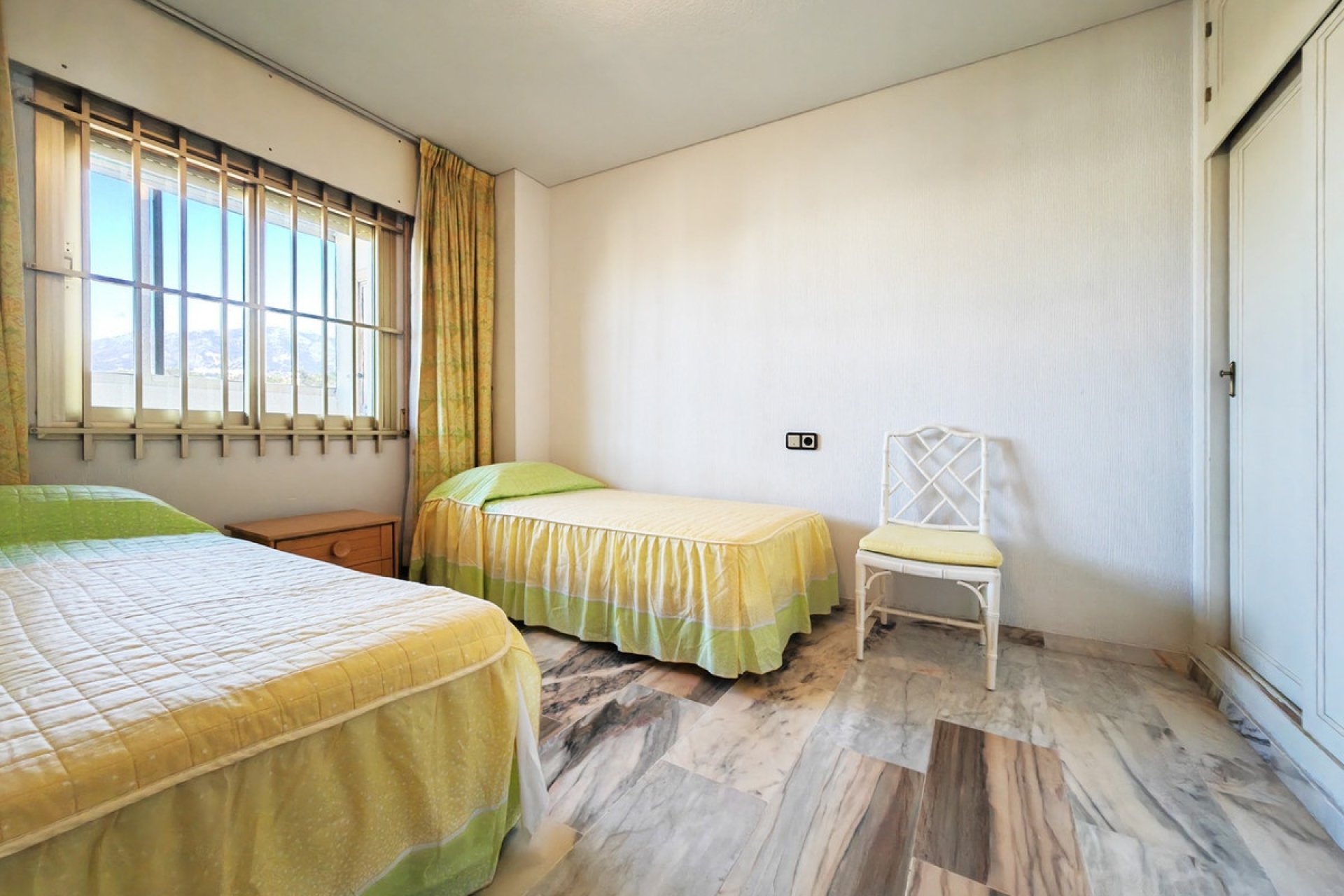 Resale - apartment - Fuengirola - Fuengirola Centro
