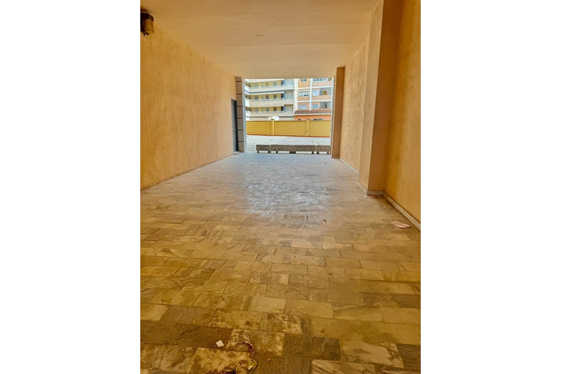 Resale - apartment - Fuengirola - Fuengirola Centro