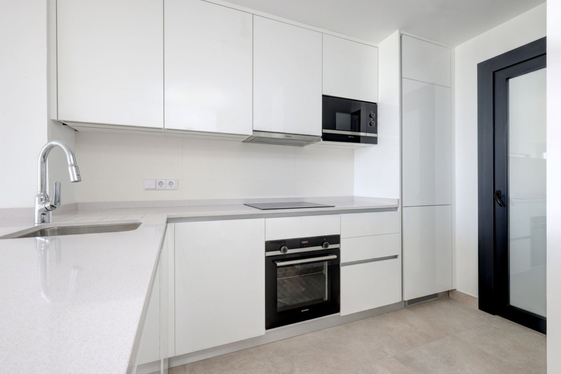 Resale - apartment - Fuengirola - Higueron