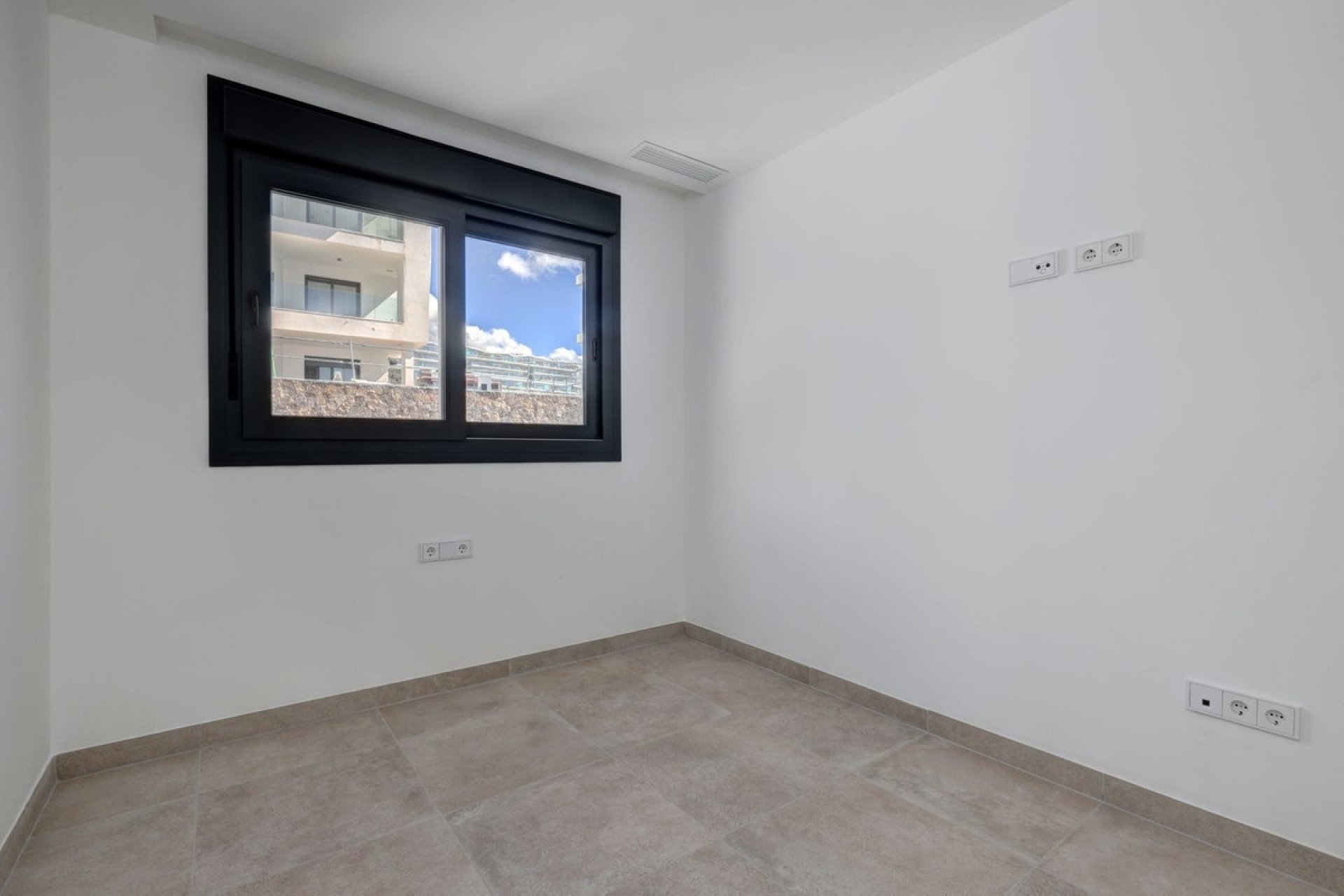Resale - apartment - Fuengirola - Higueron