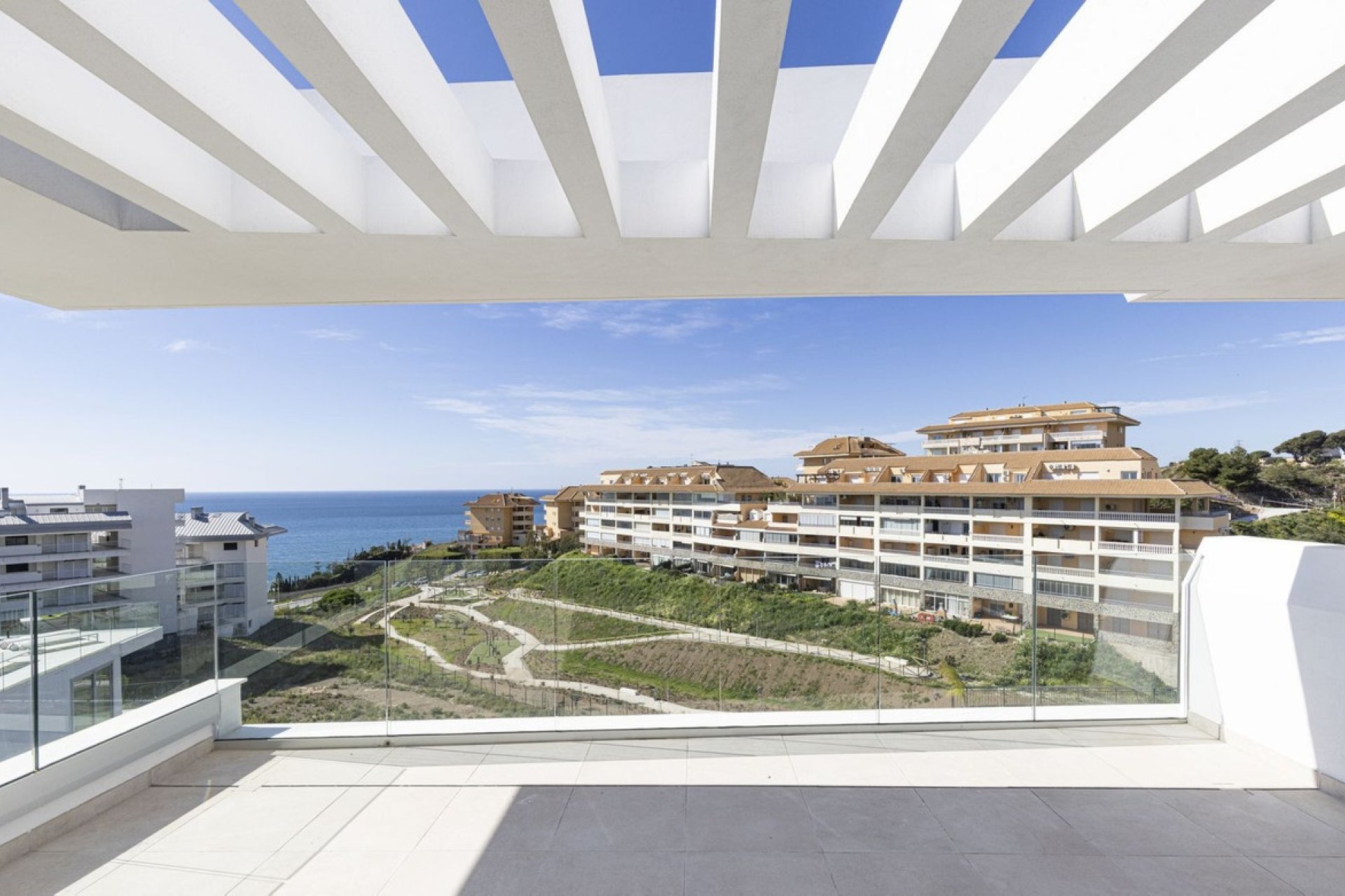 Resale - apartment - Fuengirola - Higueron