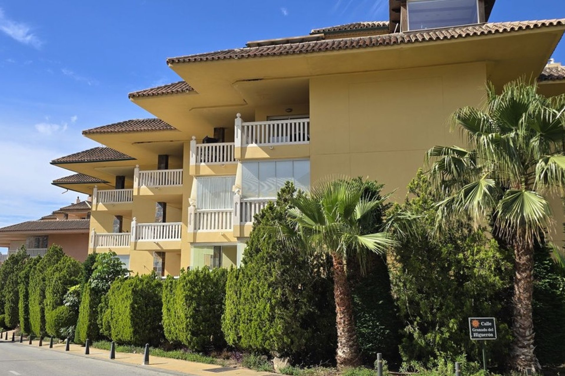Resale - apartment - Fuengirola - Higueron