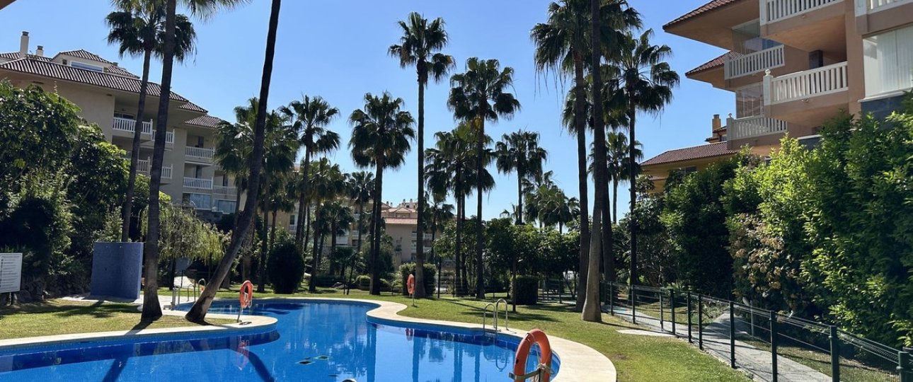 Resale - apartment - Fuengirola - Higueron