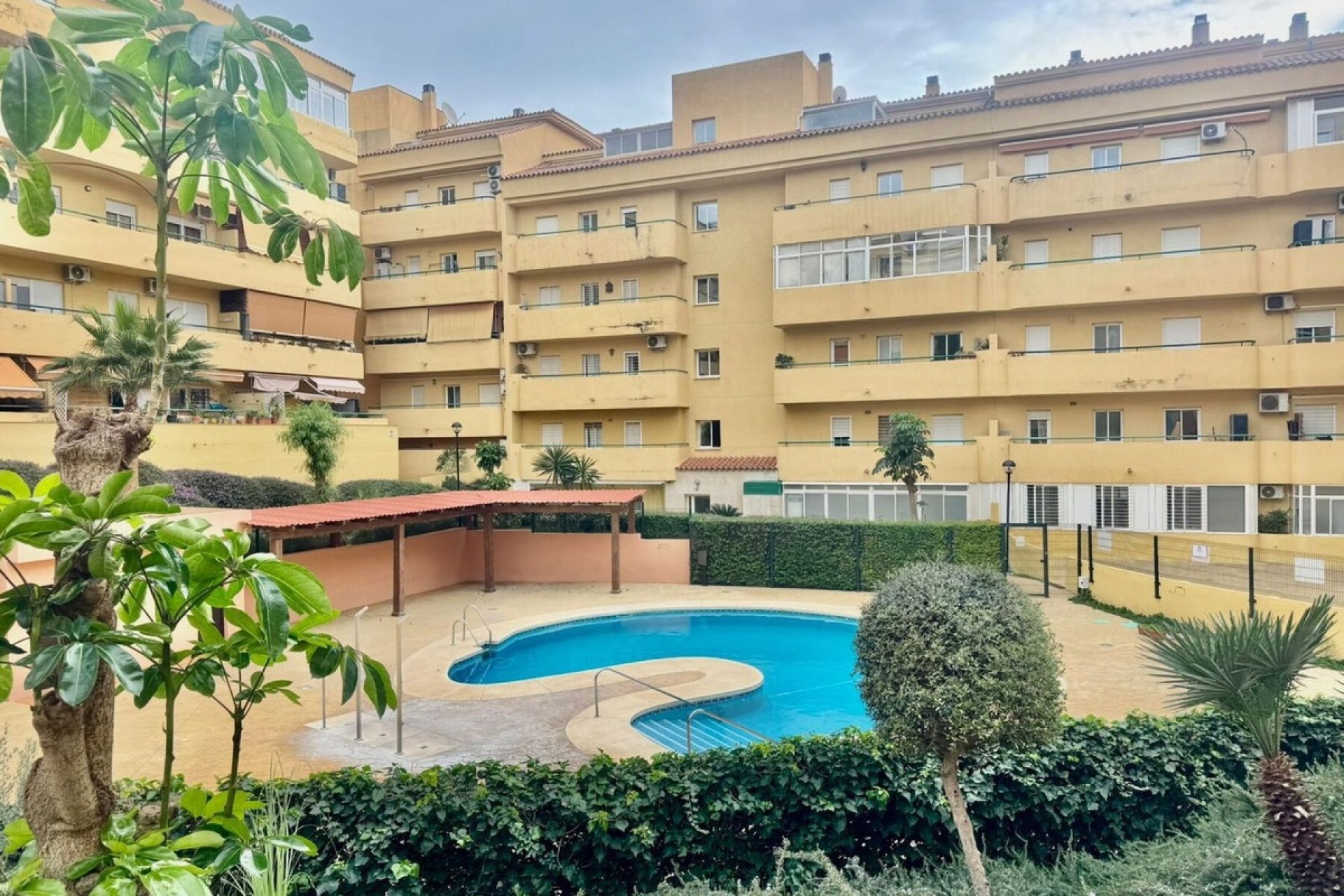 Resale - apartment - Fuengirola - Los Pacos