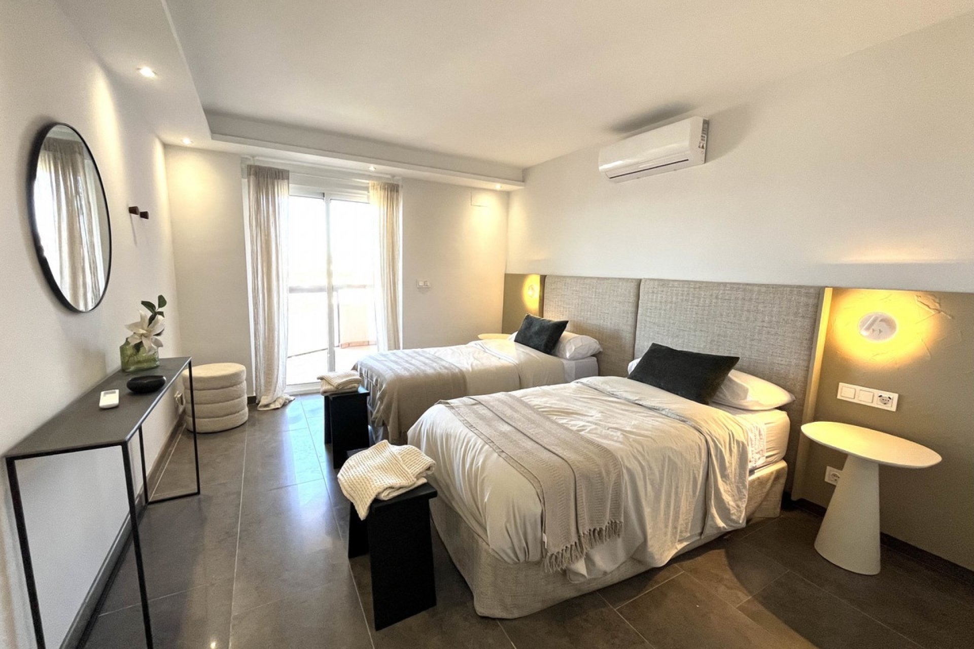 Resale - apartment - Fuengirola - Torreblanca