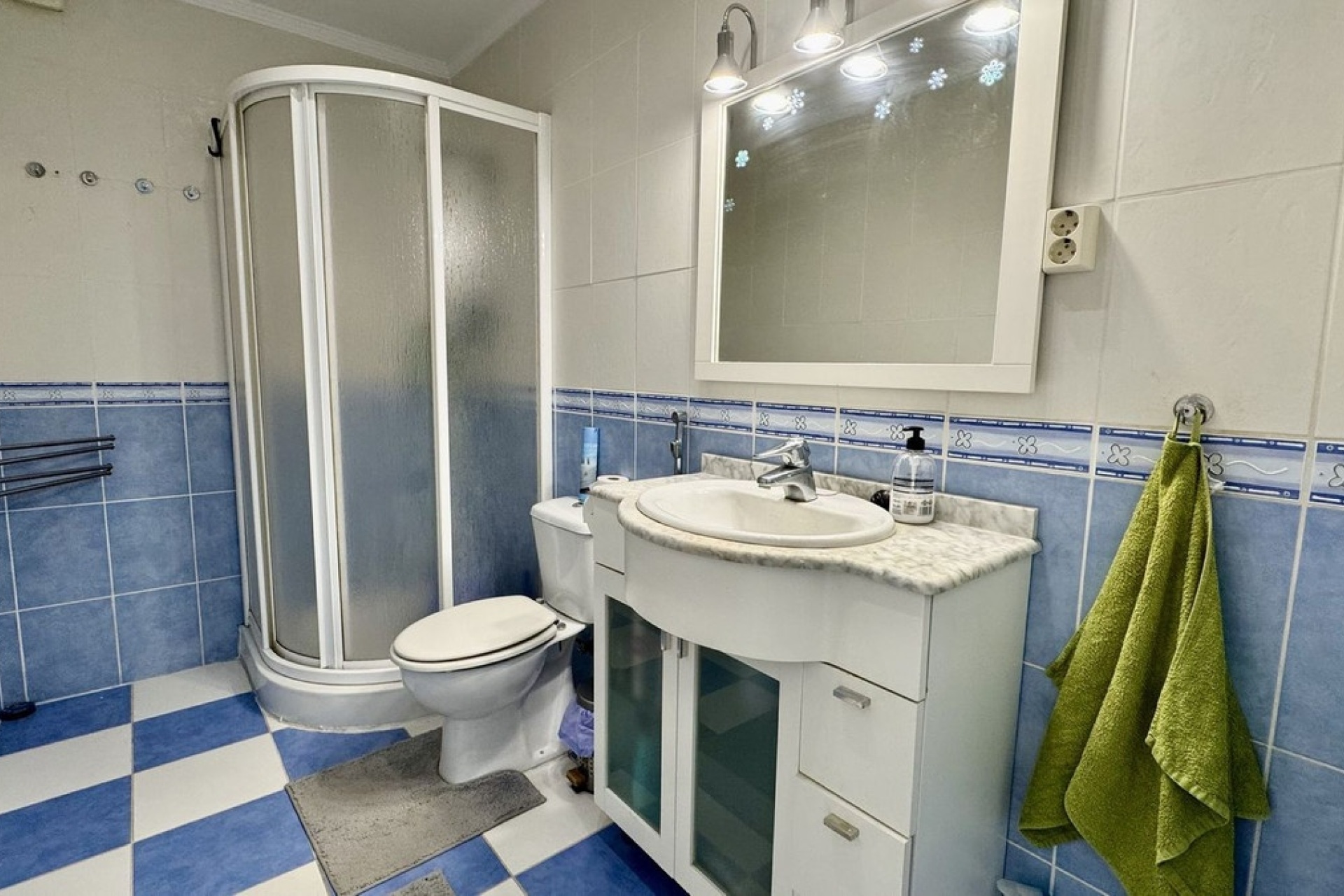 Resale - apartment - Fuengirola - Torreblanca