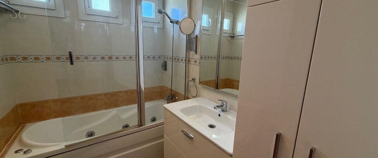 Resale - apartment - Fuengirola - Torreblanca