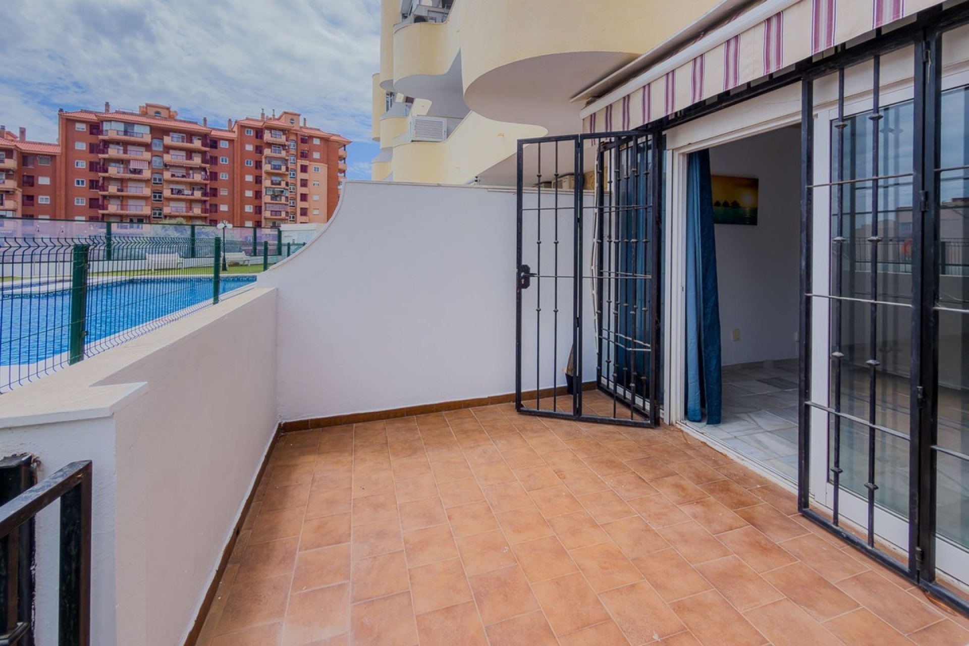 Resale - apartment - Fuengirola - Torreblanca