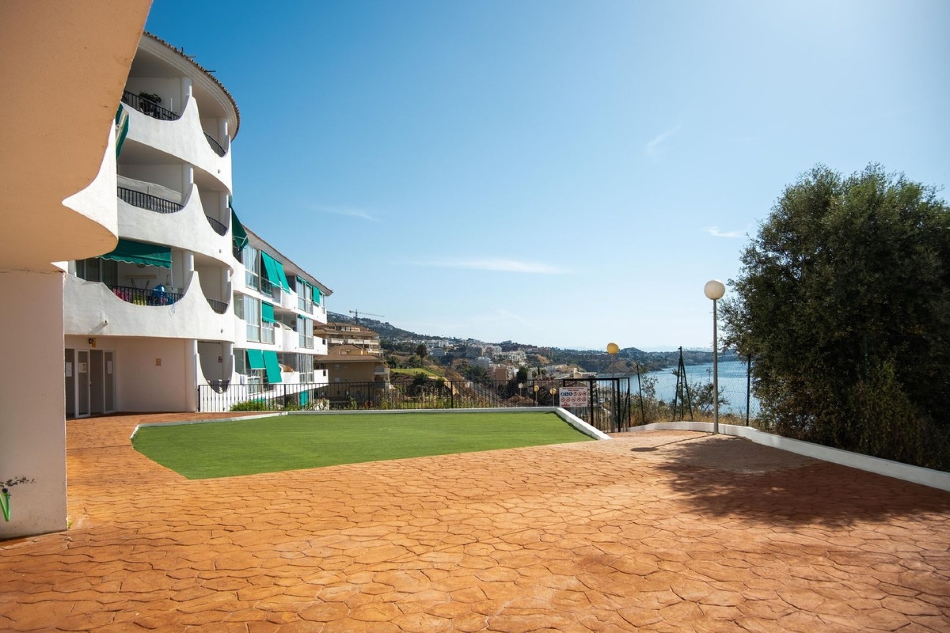 Resale - apartment - Fuengirola - Torreblanca