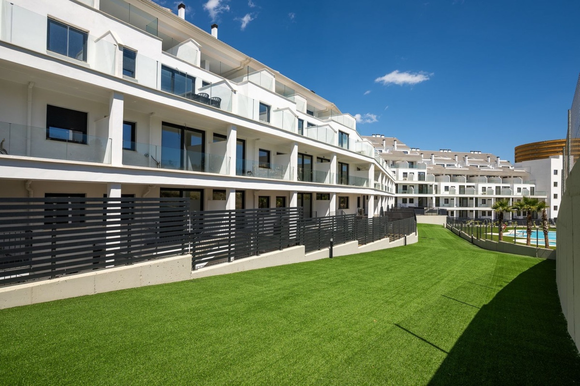 Resale - apartment - Fuengirola - Torreblanca