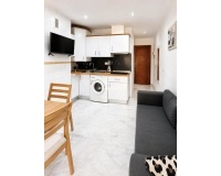 Resale - apartment - Fuengirola - Torreblanca