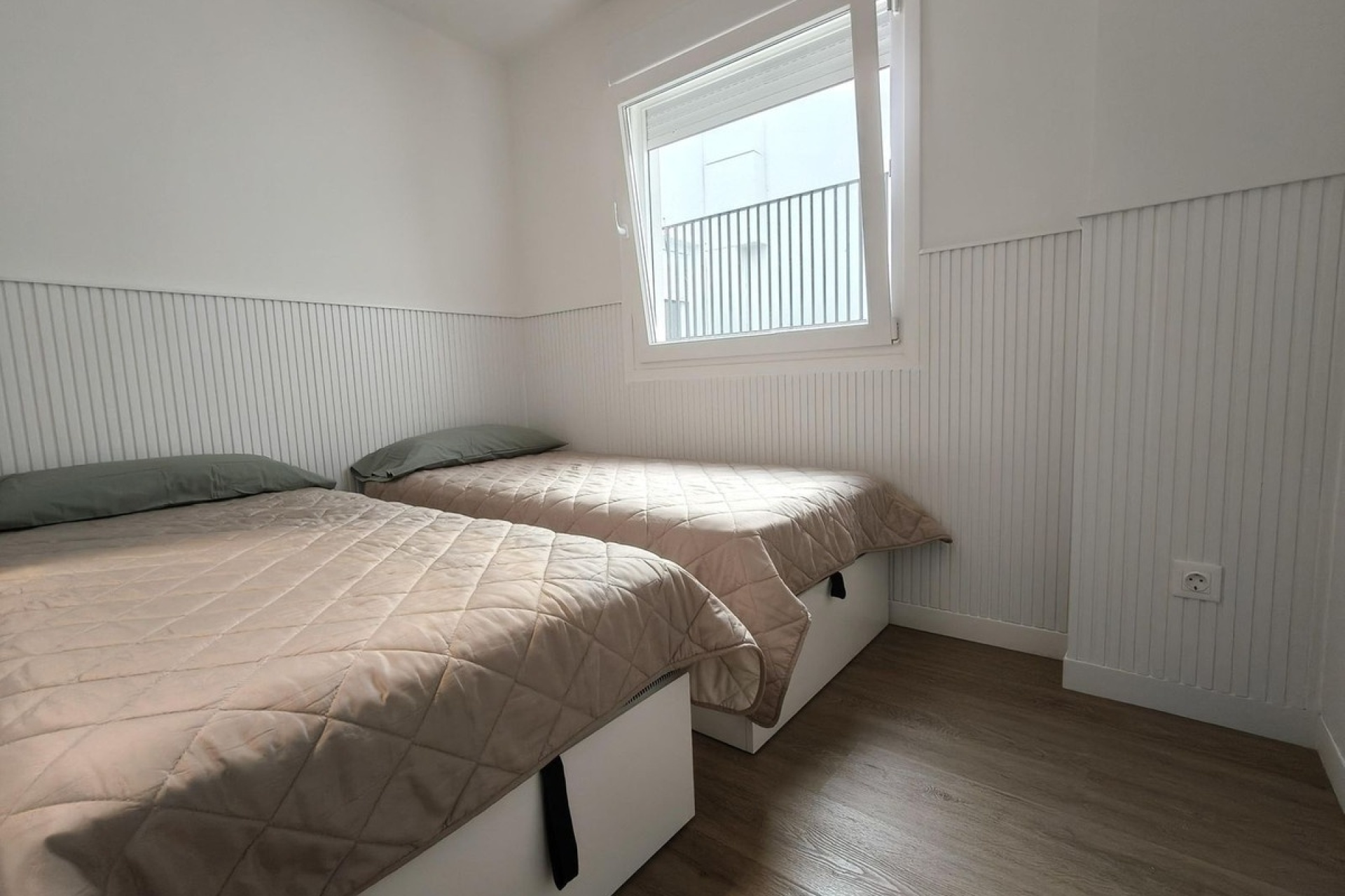 Resale - apartment - Fuengirola - Torreblanca